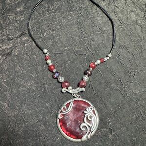 Elegant Necklace Vintage- Red circle with beads